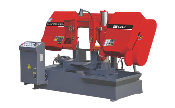 凤岗镇GW4240双柱卧式带锯床