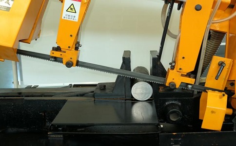 凤岗镇数控带锯床自动送料精度会出现偏差吗? 凤岗镇数控带锯床自动送料精度会出现偏差吗?